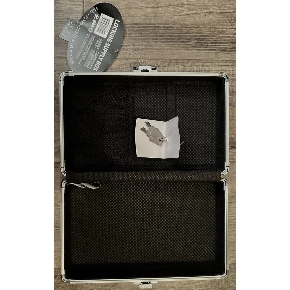 Vaultz Batman Pencil box | Locking supply box | 5.5x8.25x2.5 inches. New!